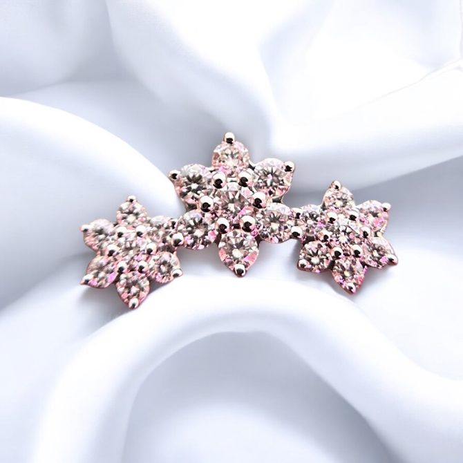 Triple Floral with Diamonds - Culet