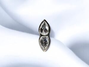 Carly White CZ Top - Tremun