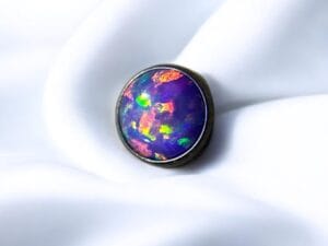 Bezel Set Cabochon Opal- Neometal