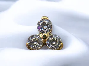 18k Gold Trinity Gem - Neometal
