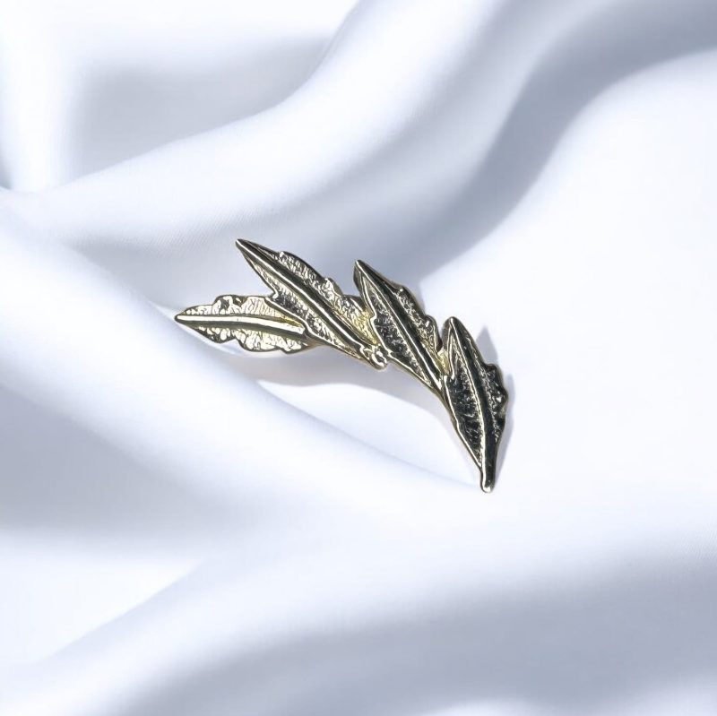 Laurel Pin - Tawapa