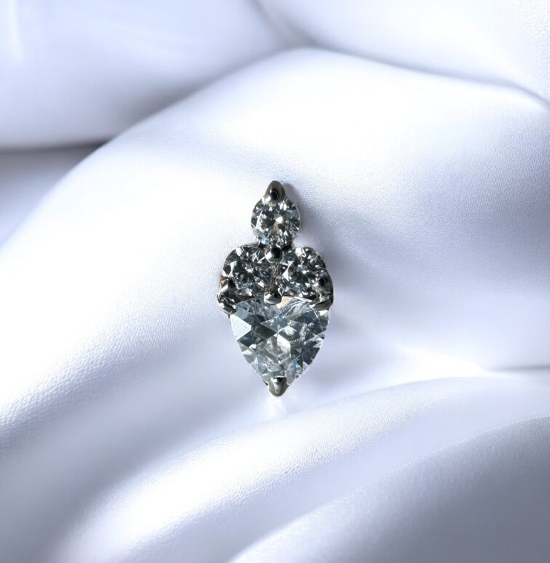 Cecilia White CZ- Tremun