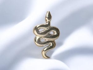 Hiss Snake (White Gold) - Junipurr